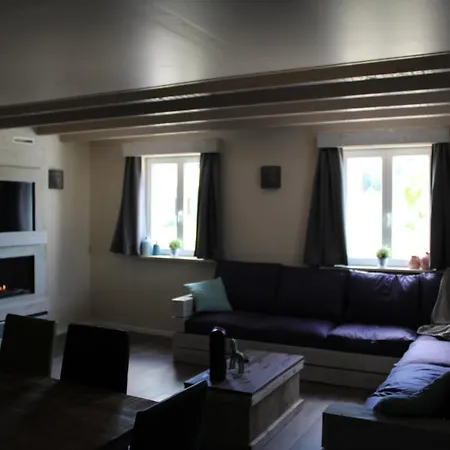 La Belle Vache 펜션 Aumontzey